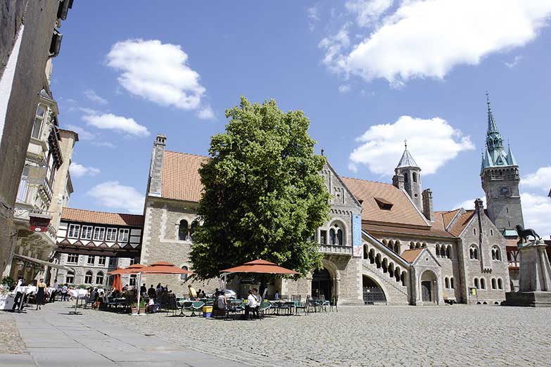 Biergarten / Terasse vom Al Duomo - Italienisches Restaurant Braunschweig