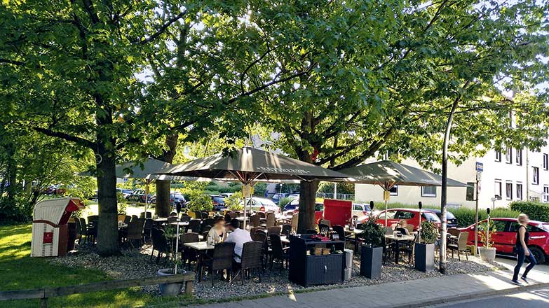 Biergarten / Terasse vom Zea Bar - Cocktailbar · Bistro Braunschweig